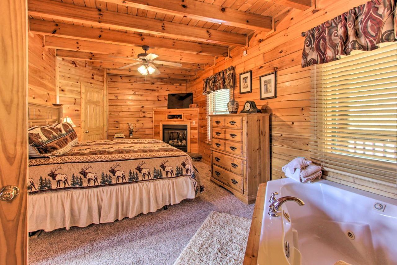 Pigeon Forge Family Cabin With Resort Pool And Hot Tub Екстер'єр фото